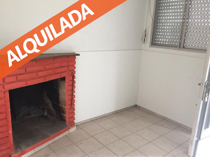Uruguay, Montevideo, Anibal Roig y Camino Maldonado, 2 Habitaciones Habitaciones,1 BañoBaño,Casa,Alquiler,1052